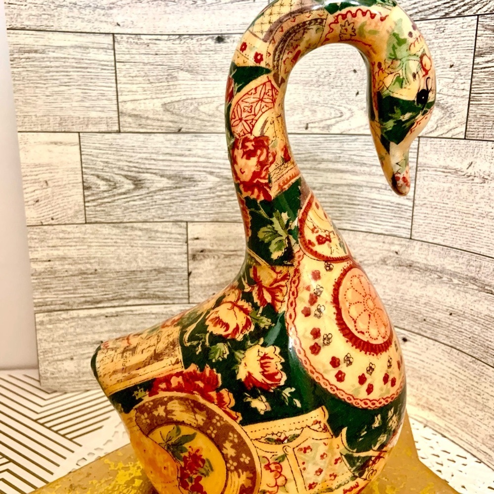 Floral Patchwork Swan Home Accent